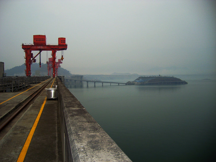 宜昌到奉节长江三峡全景游三天（三峡大坝+白帝城+神农溪）