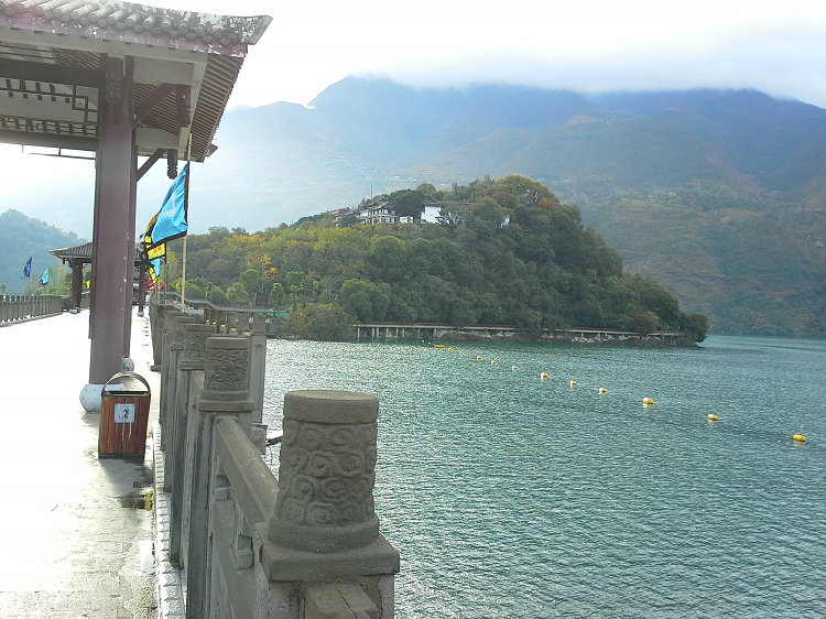 宜昌到奉节三峡三日游，畅游经典三峡白帝城神农溪